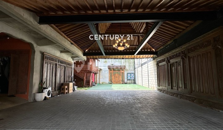 Dijual Rumah Mewah di Area Sektor 9 Bintaro Full Furnish 2