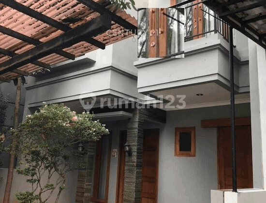 For Sale House In Exclusive Cluster Taman Amir Hamzah Central Jakarta
