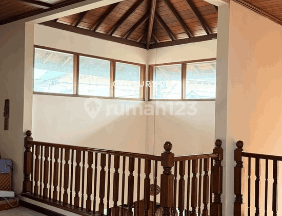 Rumah Dibawah Harga Appraisal Dekat MRT Lebak Bulus Posisi Hook