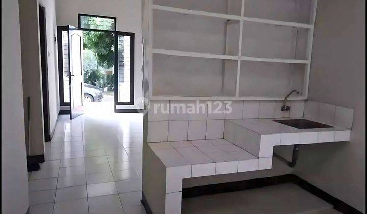 Rumah Bagus Unfurnished SHM Siap Renovasi Jarang Ada Cluster Bintaro Jaya Sektor 9 2