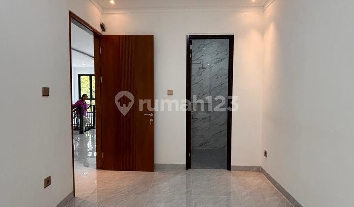 Rumah Dijual Brand New di Graha Raya hanya 5 Menit ke Pintu Toll Parigi   2
