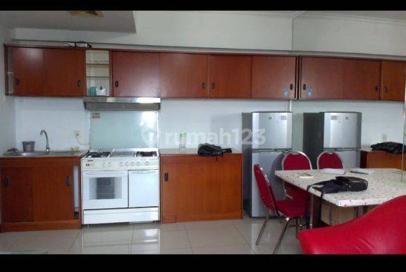 Apartemen Pakuwon City 1