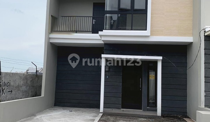 Rumah Bagus Shm 2 Lantai Di Gunung Anyar Surabay 2