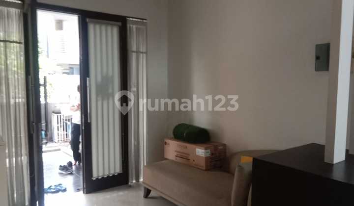 House, SHM, Good. Graha Family in Surabaya. 2