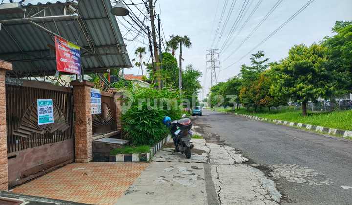 Rumah Bagus Shm 2 Lantai Di Nginden Surabaya