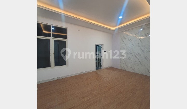 Nice 2-Story House in Citraland Utama, Near PTC Surabaya 2