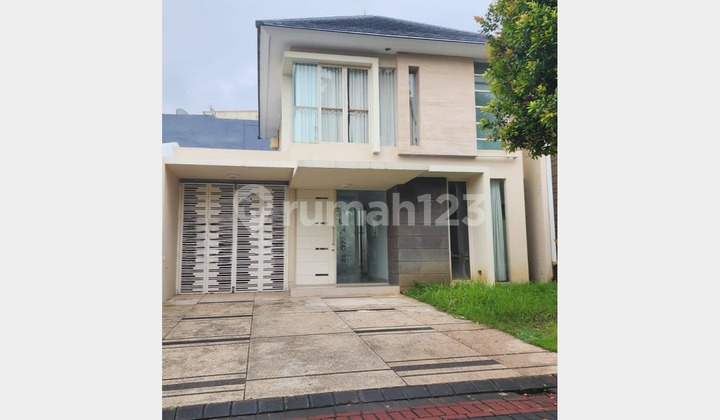 Rumah Bagus & Furnished, Strategis di Pakuwon Indah, SBY Rumah Bagus & Furnished, Strategis di Pakuwon Indah, SBY