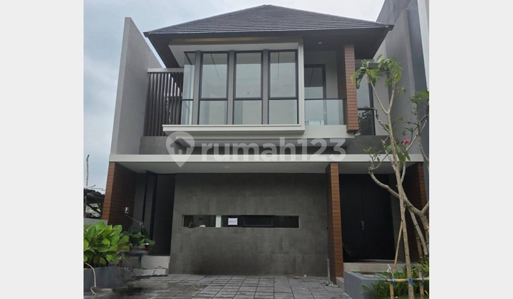 Rumah 2 Lantai Gress,, Bagus dan Mewah, Citraland, SBY Rumah 2 Lantai Gress,, Bagus dan Mewah, Citraland, SBY