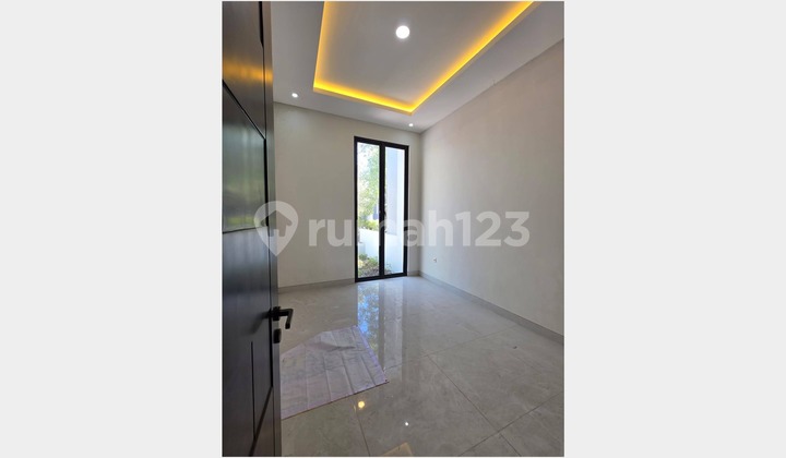 Rumah Baru Minimalis 2 Lantai, Dian Istana, Surabaya Barat 2