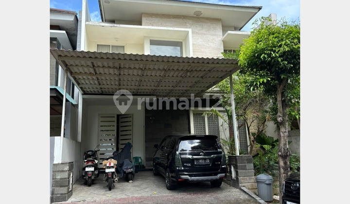 Rumah 2 Lantai Bagus dan Furnished di CItraland, Surabaya