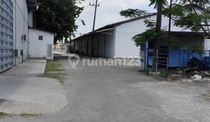 Ready-to-Operate Factory, Industrial Area, Ry Driyorejo, Gresik Regency