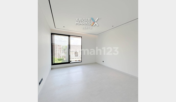 Minimalist Tropical Luxury House, Citraland, Surabaya 2