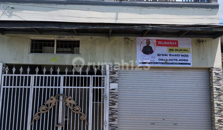 2 Lantai, SHM, dengan 4 Kamar Tidur, Lokasi Driyorejo