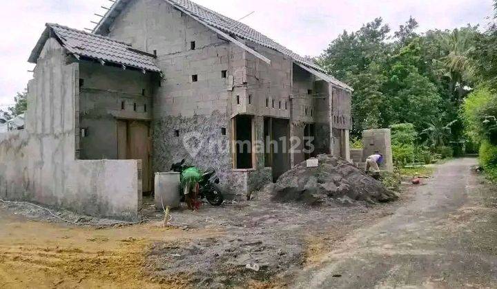 Dijual Cepat Rumah Murah 425 Jt Dekat Pasar Godean Sleman Dan Univ Mercubuana Jogja Shm Bisa Kpr & Gratis Bea Surat-Surat‼️

type Bangunan 50 M²
luas Tanah 115 M²
harga 425 Juta All In
shm  2