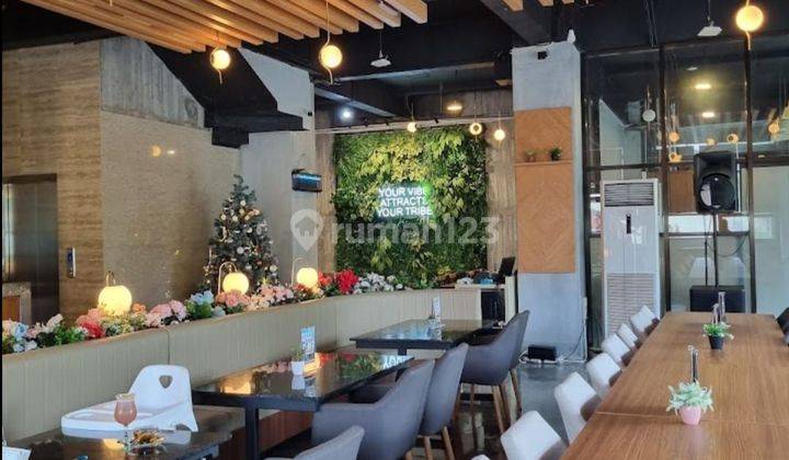 Cafe, Resto Bengkel Prospek Di Tanah Emas Semarang Tengah Jalan Raung 2