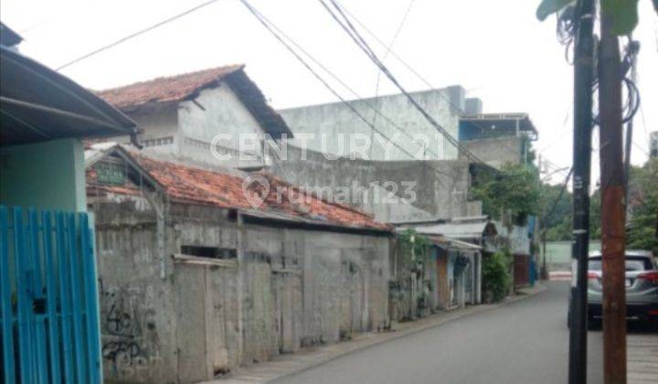 Rumah Tua Hitung Tanah Strategis Di Makasar S8297 2