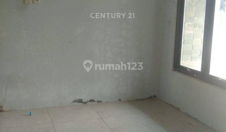 Rumah Dalam Cluster Di Graha Taman Sari Asri Setu S8197 2