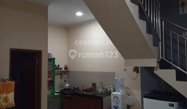 Rumah Tinggal 2 Lantai Dekat Fasilitas Umum Di Pondok Gede S8384 2