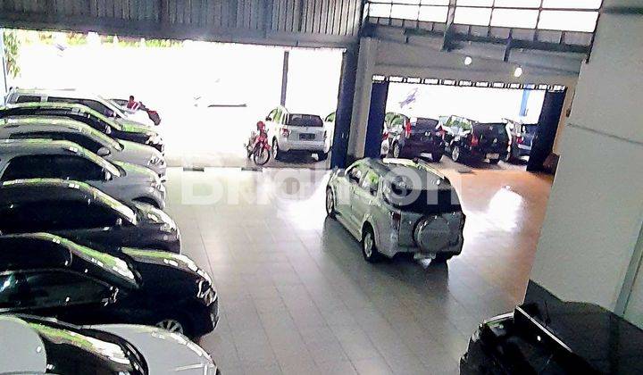 Showroom NOL JALAN RAYA 1