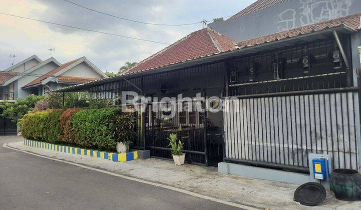 RUMAH HOOK CANTIK DAN ASRI DI TENGAH KOTA MALANG 1