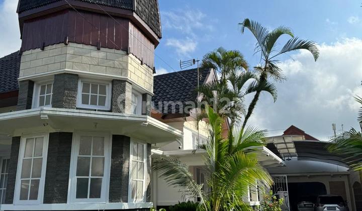 Rumah Estetik Bangunan Belanda Yang Epik Dan Terawat 1