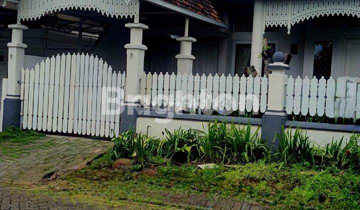 RUMAH CANTIK DI PBI MALANG 1