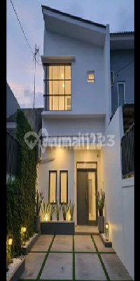 2-Story House in Pasar Minggu Fully Furnished 3BR 2Bath Parking for 2 Cars Modern Move-in Ready 2-Story House in Pasar Minggu Fully Furnished 3BR 2Bath Parking for 2 Cars Modern Move-in Ready