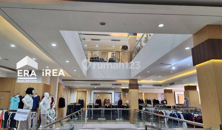 Sewa Ruang Usaha Solo Kota Area Plaza Singosaren 2