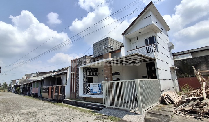 House for Sale in Klaten, Near PKU Muhammadiyah Delanggu Hospital, Klaten House for Sale in Klaten, Near PKU Muhammadiyah Delanggu Hospital, Klaten