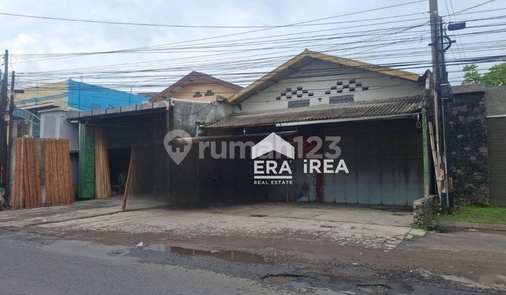 For Rent Commercial Space and Warehouse Near Solo Baru