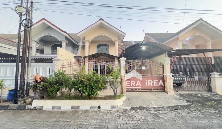 Vienna Housing for Rent Near The Park in Solo Baru 2