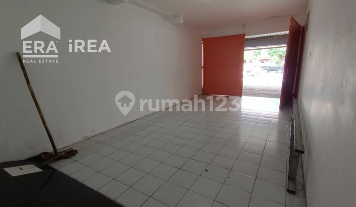 For Rent Ready-to-Use Shop House Near Gembiraloka Zoo, Banguntapan, Bantul, Yogyakarta For Rent Ready-to-Use Shop House Near Gembiraloka Zoo, Banguntapan, Bantul, Yogyakarta