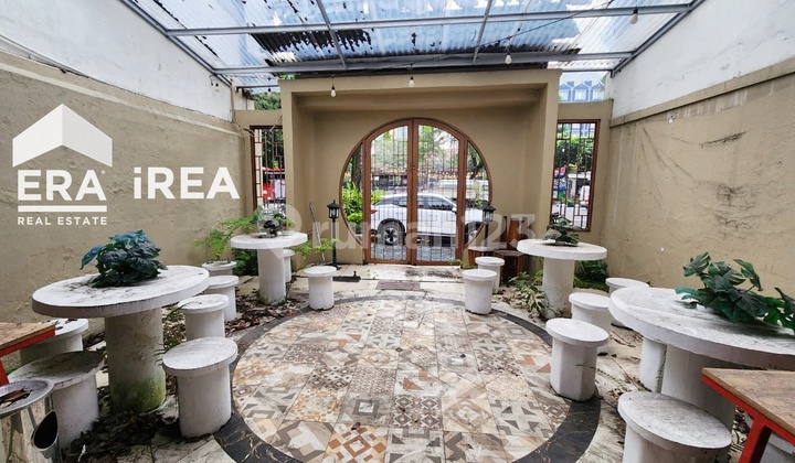 Storefront for Rent on Jl. Slamet Riyadi, Sriwedari, Laweyan, Solo