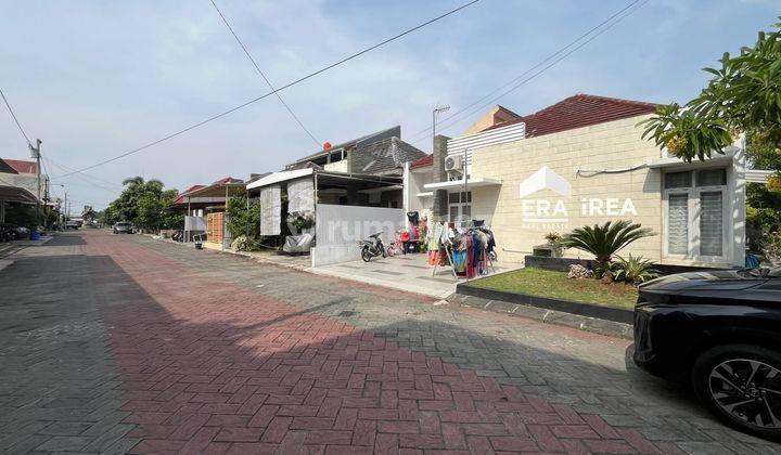 Rumah Hook Di Solo Colomadu Full Furnished 2