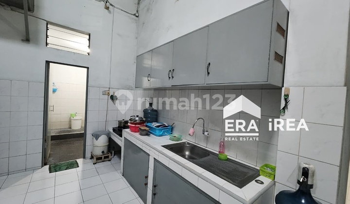 House and Commercial Space for Sale in Banyuanyar Subdistrict Area, Solo 2