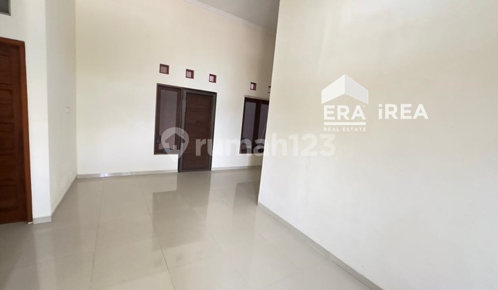 Dijual Rumah Baru Di Gentan Dekat Solo Baru 2