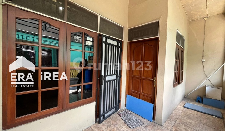 Sell Cheap 2-Story House in Mojosongo Solo Area Sell Cheap 2-Story House in Mojosongo Solo Area