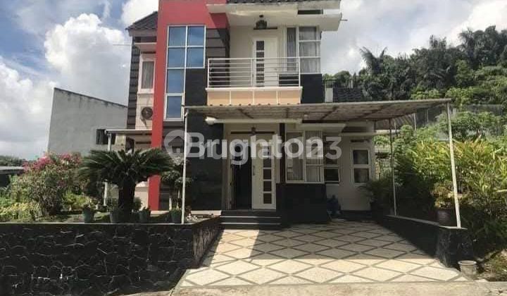 Rumah mewah di perumahan pesona mahakam 1