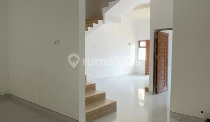 Rumah Minimalis Modern Dekat Rs. Smc 2