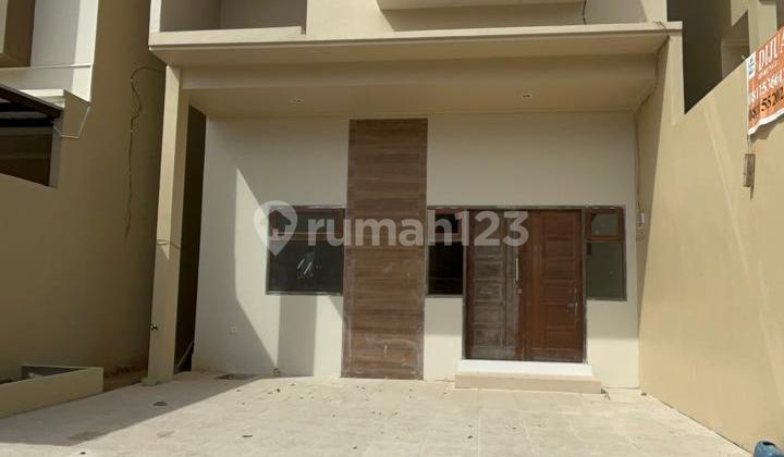 Rumah Minimalis Modern Dekat Rs. Smc 1