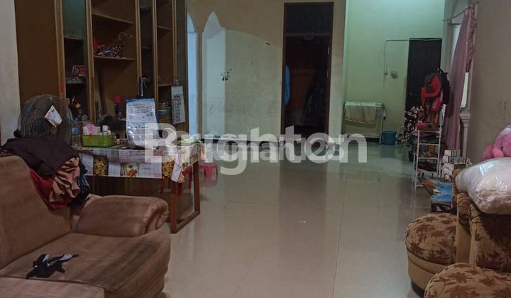 Rumas luas tengah kota 2