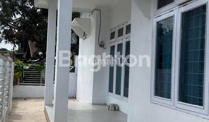 RUMAH LUAS DEKAT RS SMC 1