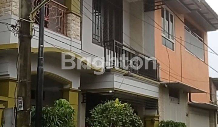 RUMAH TENGAH KOTA SIDOARJO 2 LANTAI BANTING HARGA 1