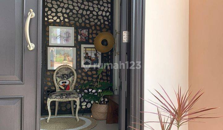 Rumah Mewah Cantik Lokasi Strategis Dekat Tol Di Green Lake City 2