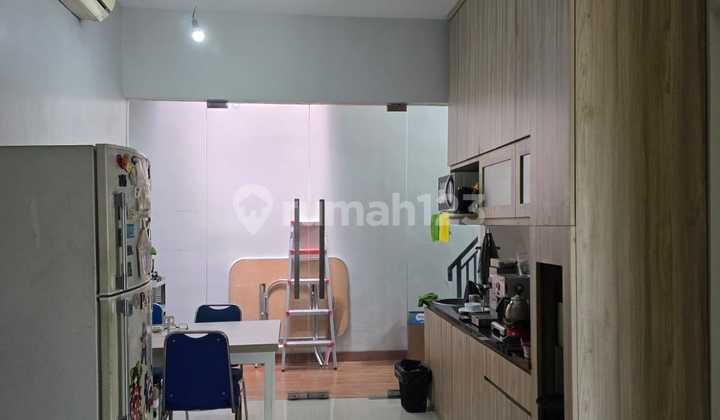 PRICE DROP READY TO NEGOTIATE UNTIL IT BECOMES A MOVE-IN READY HOUSE in GRAHA RAYA