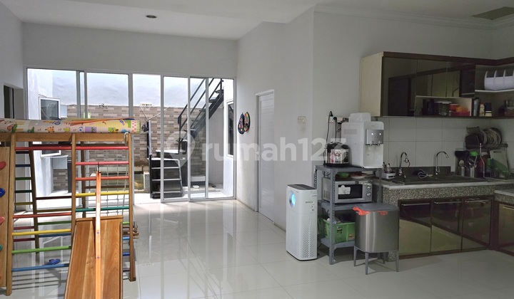 Dijual Rumah Raya Boulevard Kencana Loka BSD Sektor 12