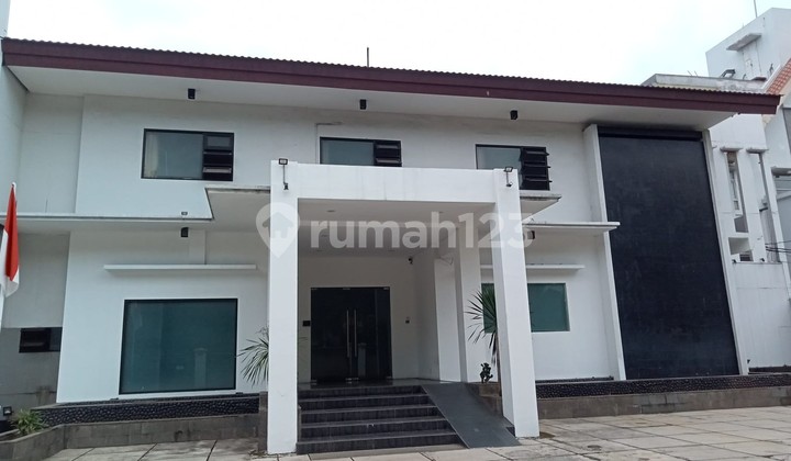 For Sale 3-Storey Building with Basement in Kebayoran Baru