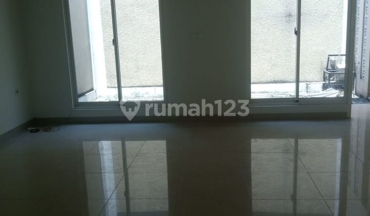 CLUSTER FLAMINGO - The Springs, Gading Serpong UNFURNISH 2