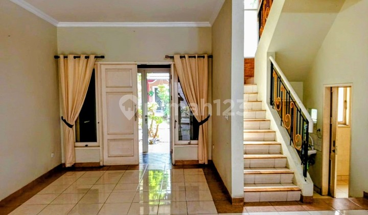 Dijual Cepat Rumah di Crystal, Gading Serpong. 