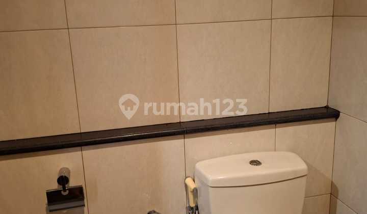HoT SALE TURUN HARGA Rumah Di GRIYA LOKA BSD  2